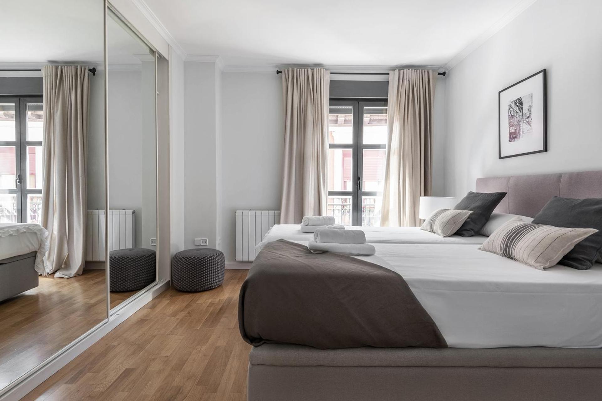 Luxury And Cozy- 2 Bedrooms 2 Bathrooms -Mintystay- Herradores マドリード エクステリア 写真