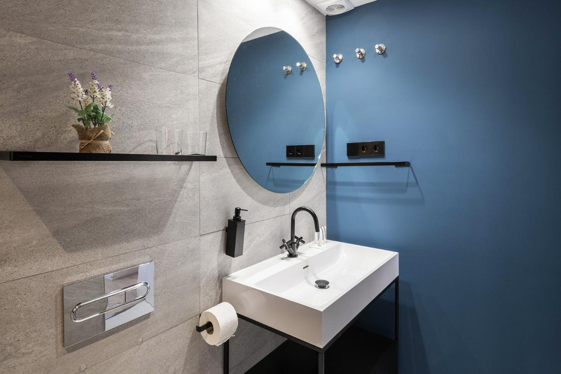 Luxury And Cozy- 2 Bedrooms 2 Bathrooms -Mintystay- Herradores マドリード エクステリア 写真