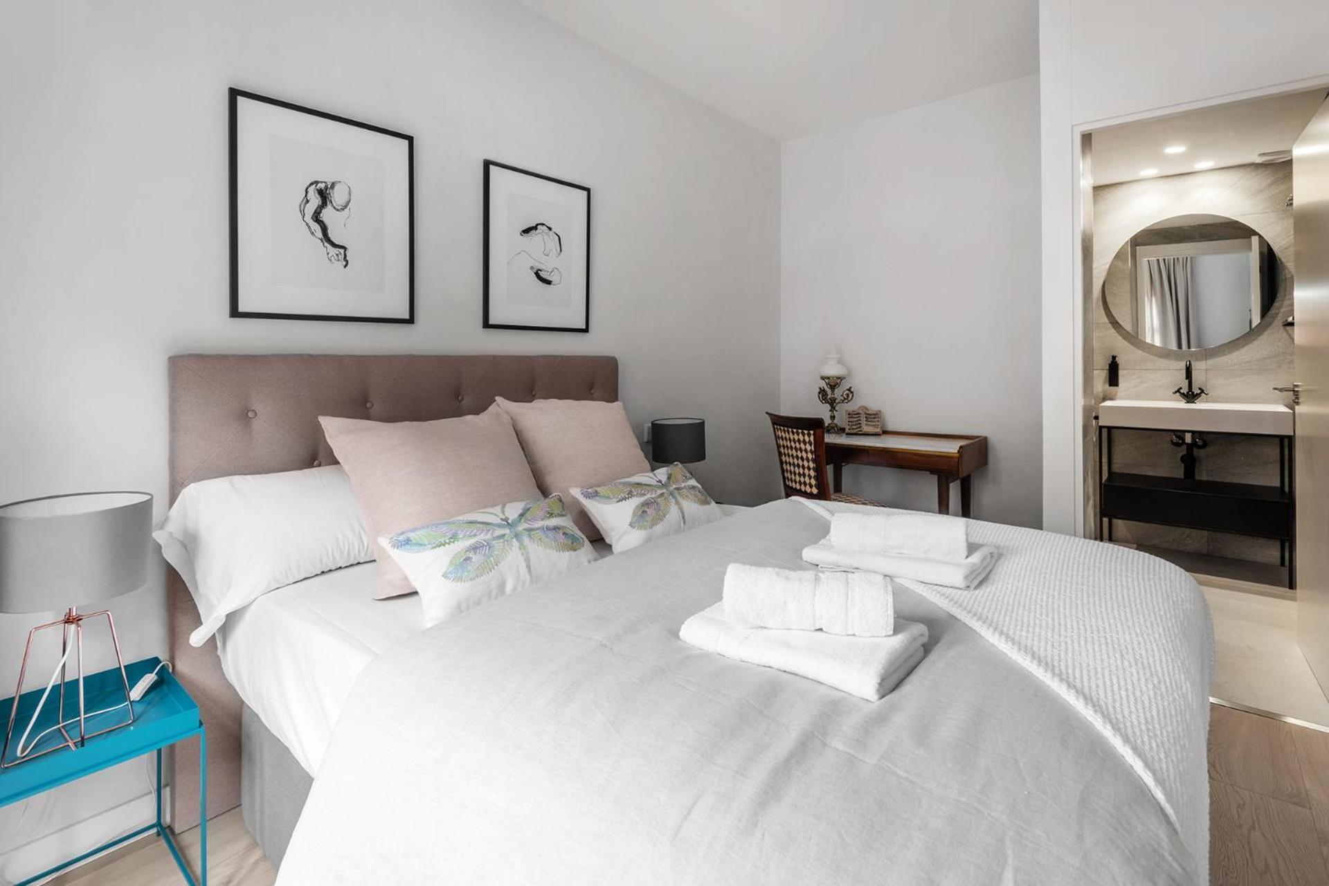 Luxury And Cozy- 2 Bedrooms 2 Bathrooms -Mintystay- Herradores マドリード エクステリア 写真
