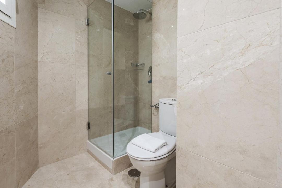 Luxury And Cozy- 2 Bedrooms 2 Bathrooms -Mintystay- Herradores マドリード エクステリア 写真